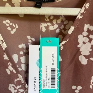 NWT West Kei Taleen Tie Front Blouse XL Brown